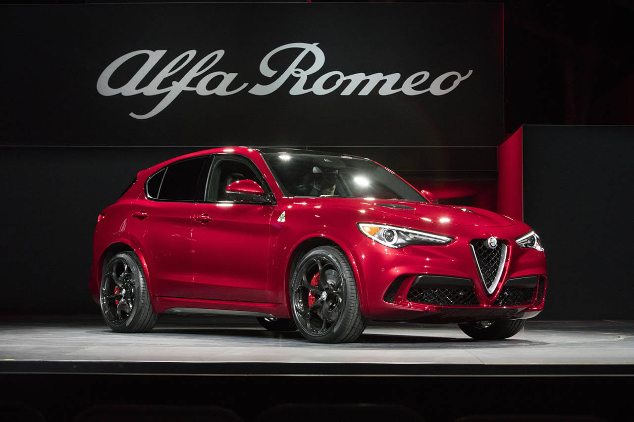 2018 Alfa Romeo Stelvio Ti Sport: quirky midsized SUV | HeraldNet.com