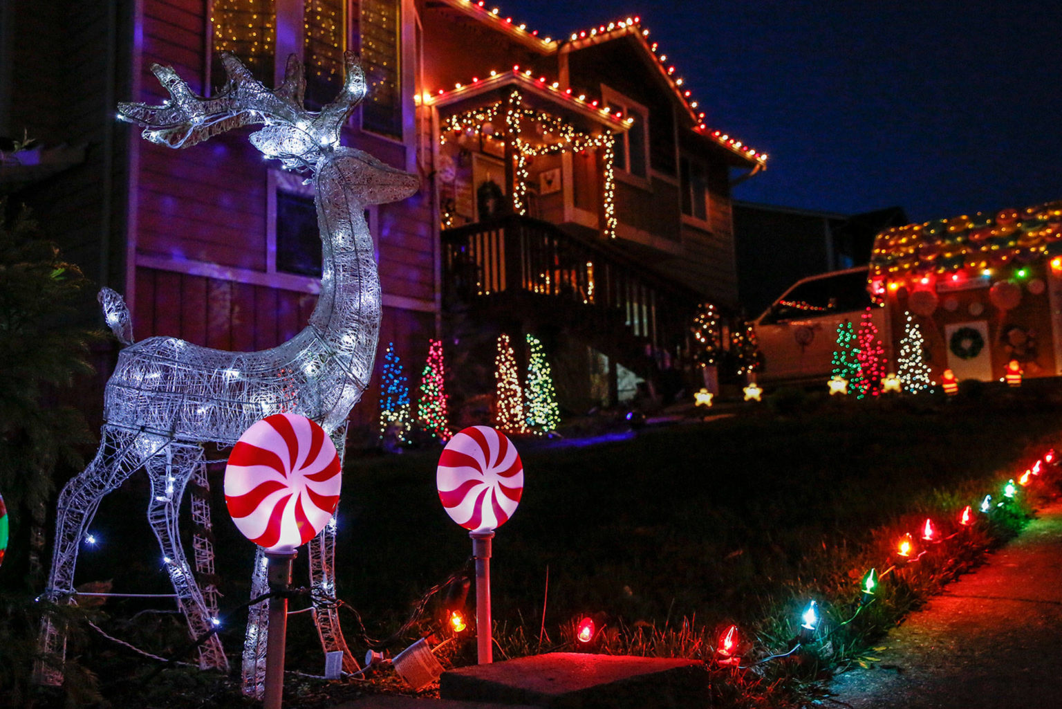 This map’s your guide to Christmas cheer in Snohomish County ...