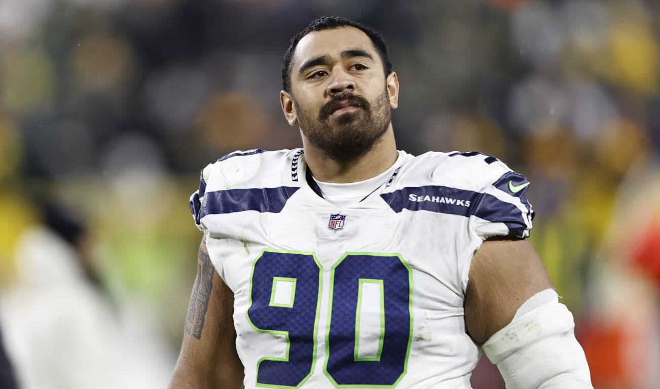 Seahawks ink DT Mone to 2-year contract extension