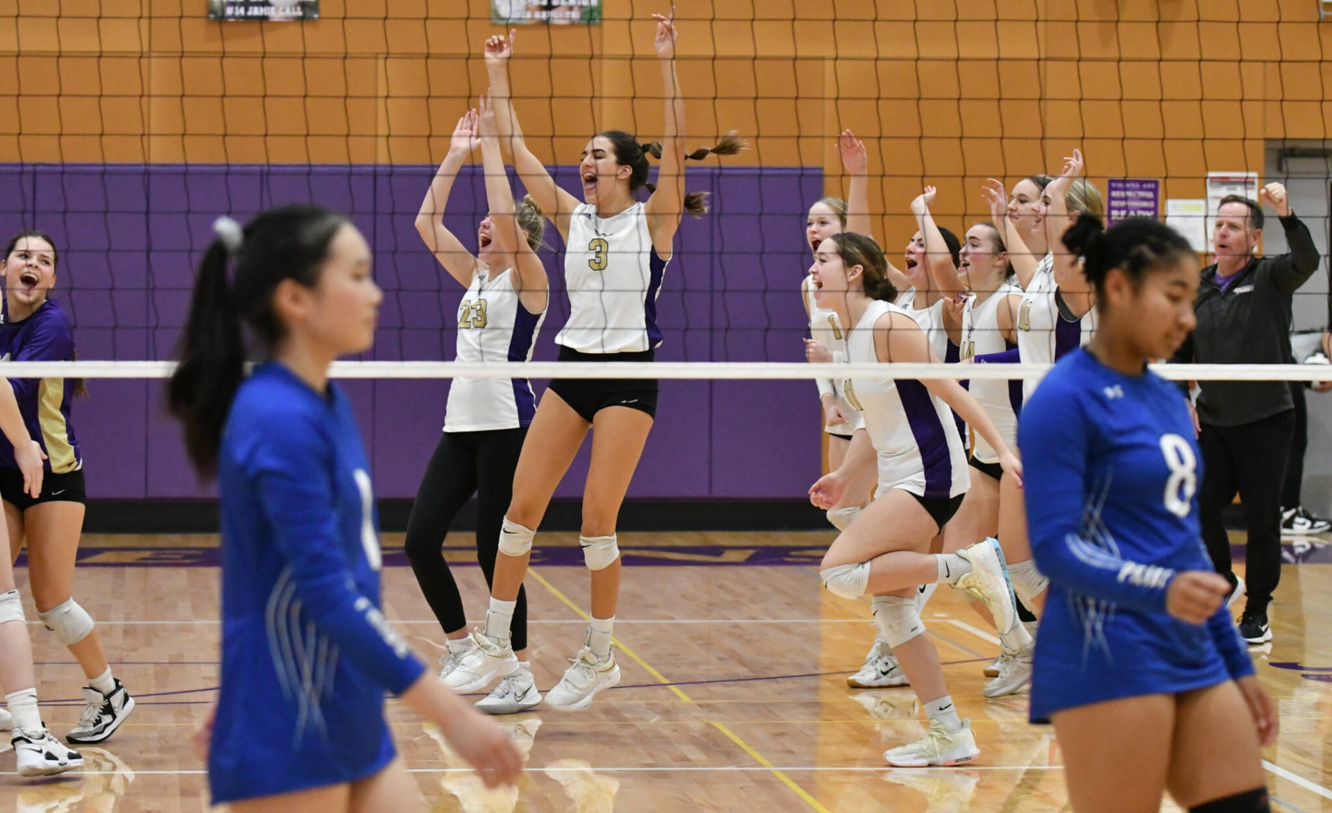 Lake Stevens volleyball clinches 6th consecutive state berth ...