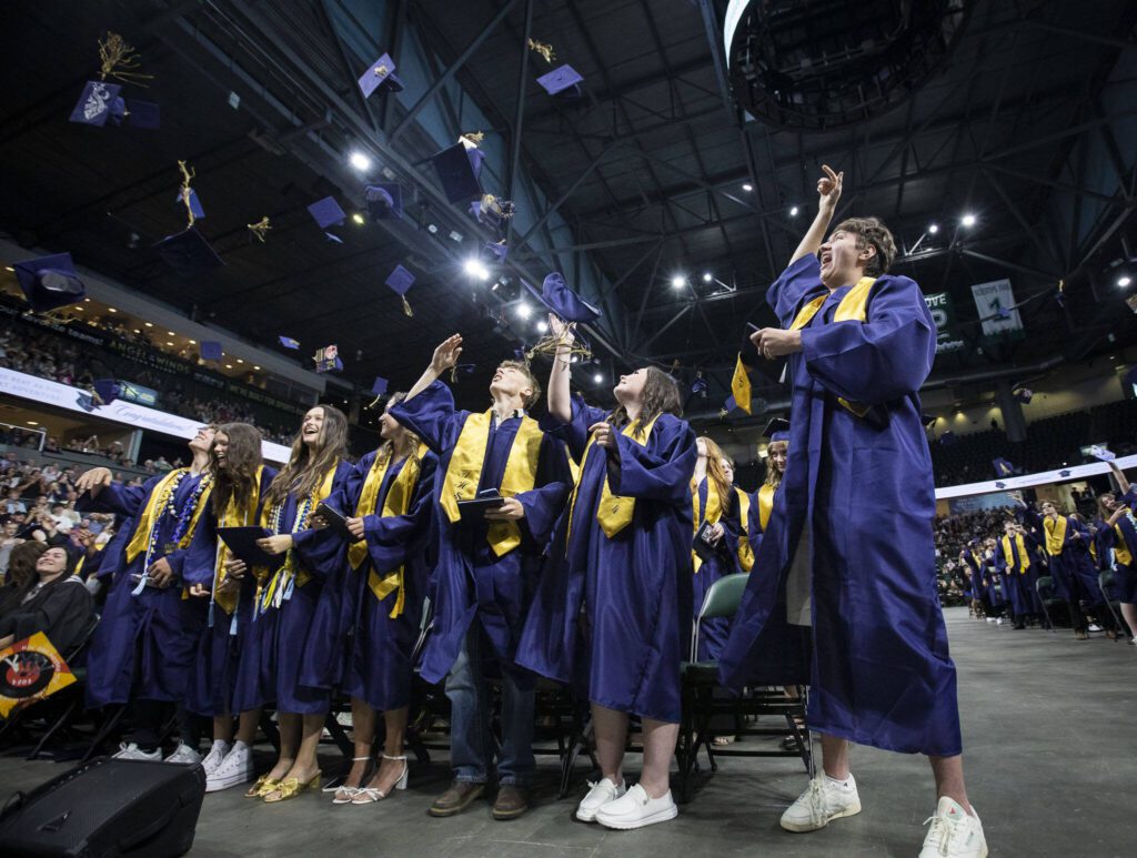 ‘So worth it’: Snohomish County graduates step into their futures ...