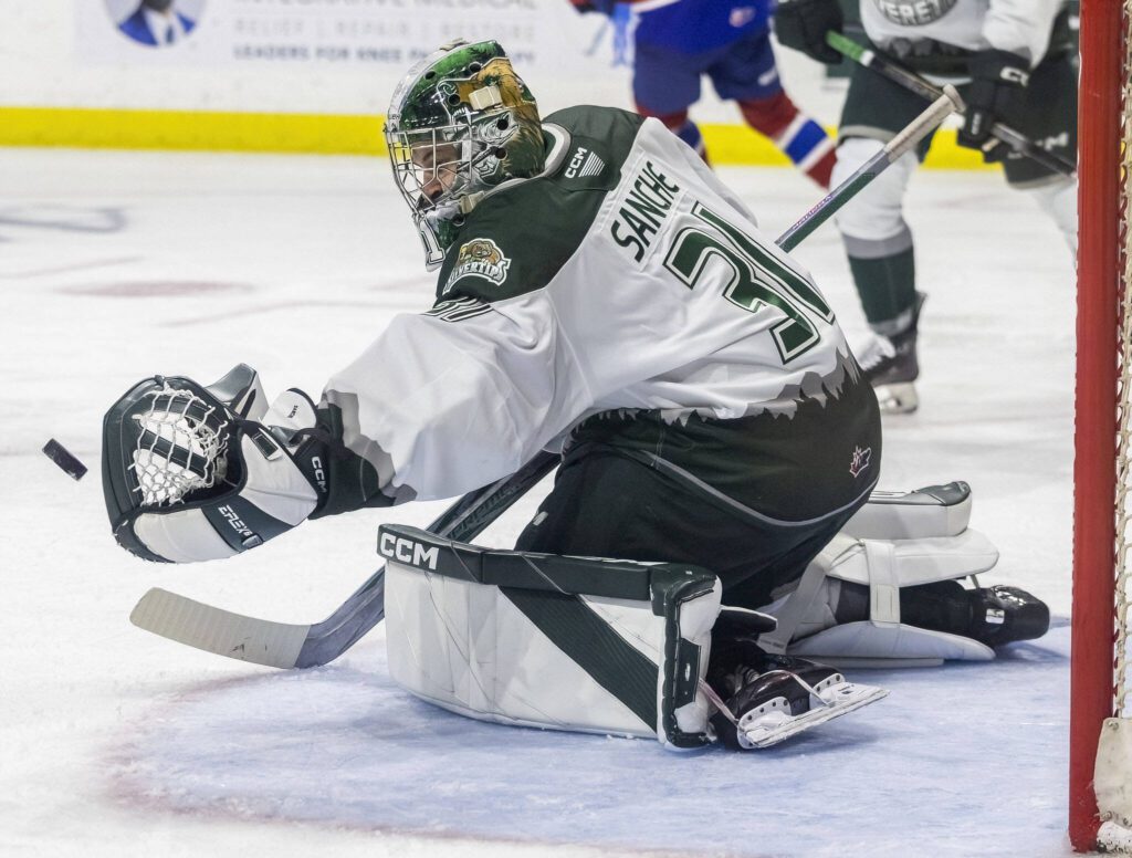 Silvertips’ Jesse Sanche blocks a shot during the game against the Edmonton Oil Kings on Friday, Oct. 25, 2024 in Everett, Washington. (Olivia Vanni / The Herald)
