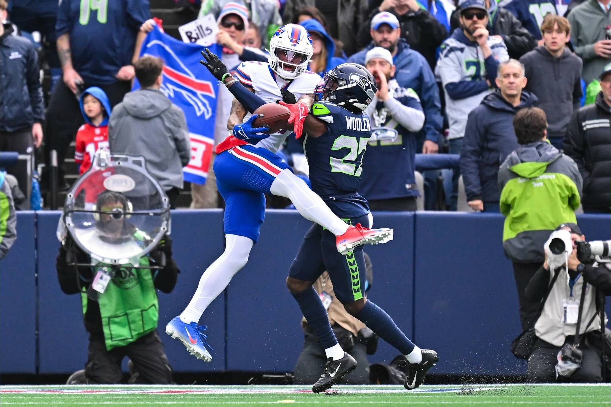 Seahawks cornerback Riq Woolen (27) attempts to defense Buffalo Bills receiver Keon Coleman (0) at Lumen Field on Oct. 27, 2024. (Photo courtesy of the Seattle Seahawks)