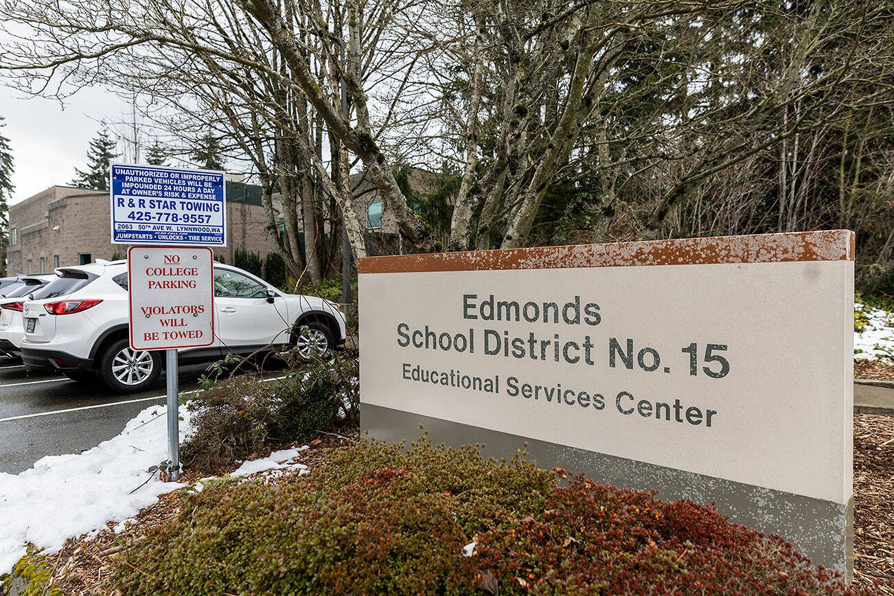 The Edmonds School District building on Friday, Feb. 14, 2025 in Lynnwood, Washington. (Olivia Vanni / The Herald)